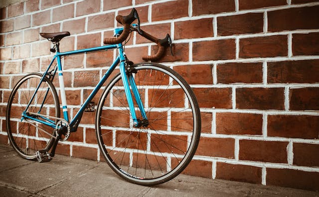 Come scegliere la taglia della bici da corsa: guida completa per i ciclisti